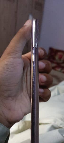 Motorola G6 mobile ha PTA approve he our kohi masla NAHI maback glass 4