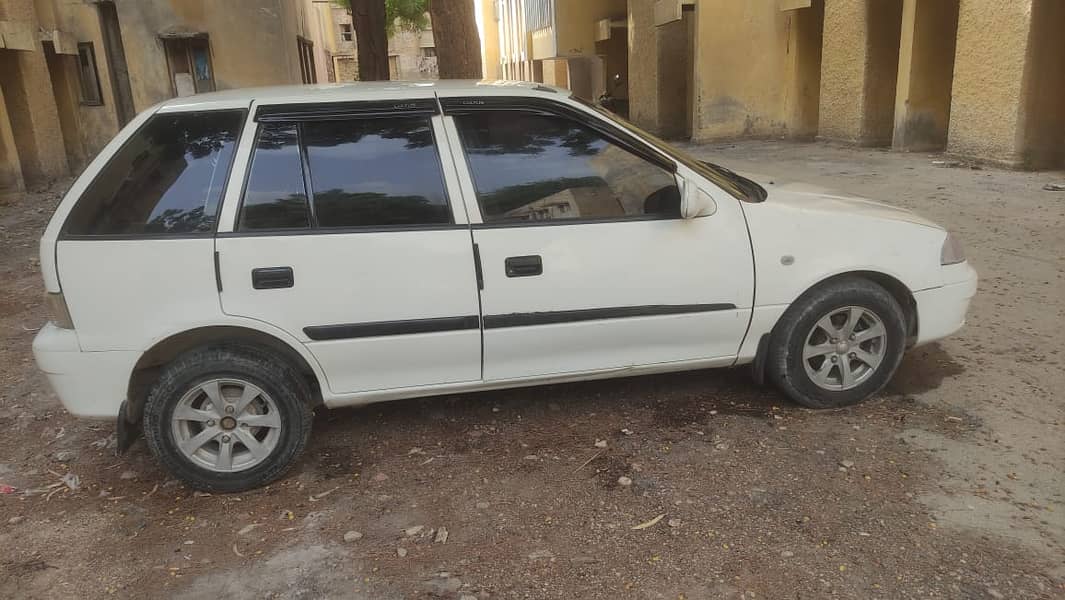 Suzuki Cultus VXR 2015 (0345-6039050) 1