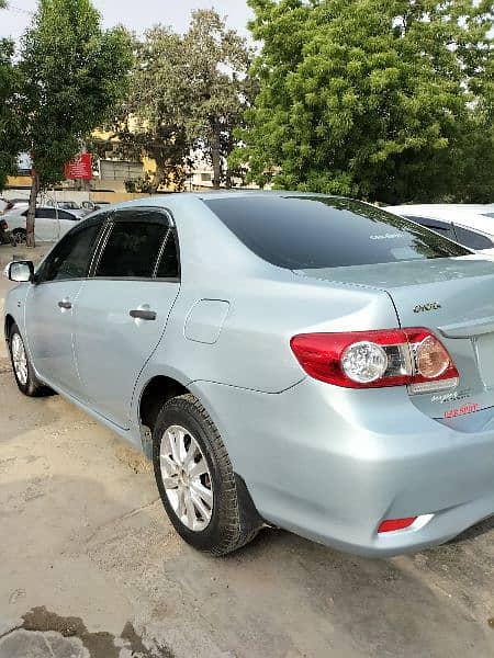 Toyota Corolla GLI 2013 1.6 Automatic 5