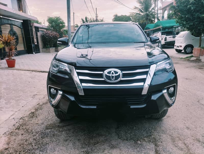 TOYOTA FORTUNER FULLY LODEAD 0