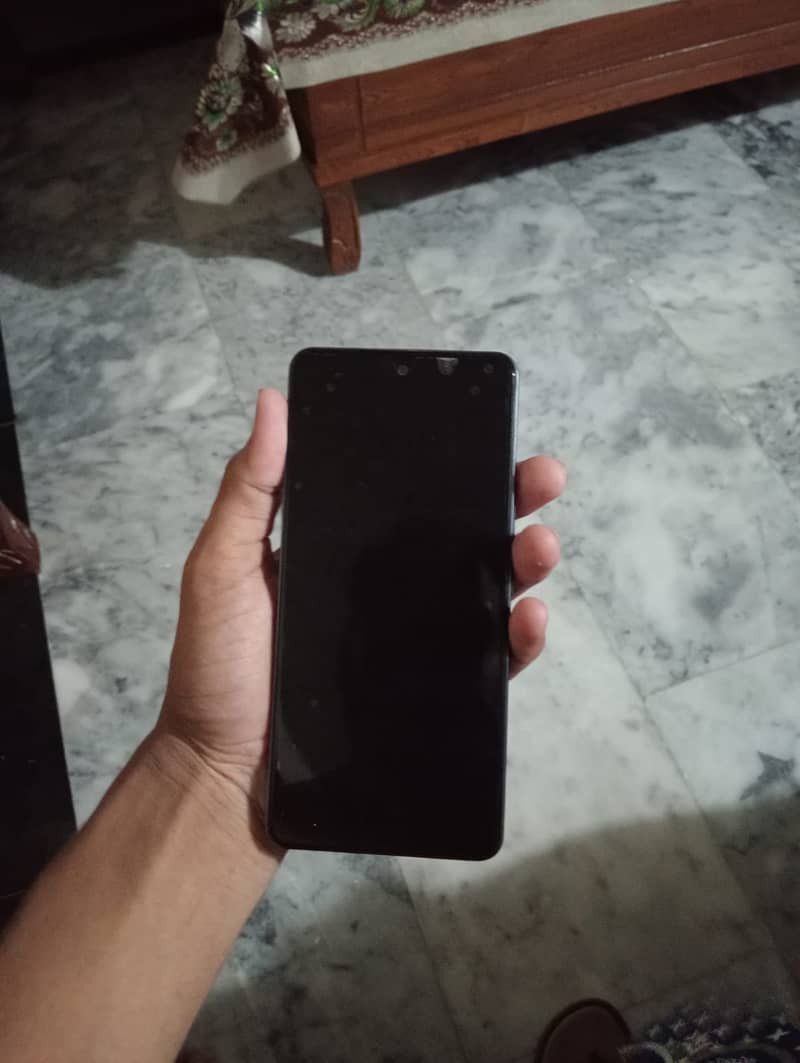 Vivo V27e 1