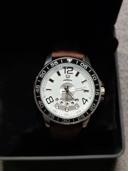 Brand New Men's Watch - Luxury Style at Affordable Price! 0