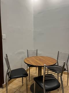 ROD IRON DINING TABLE WITH 4 CHAIRS