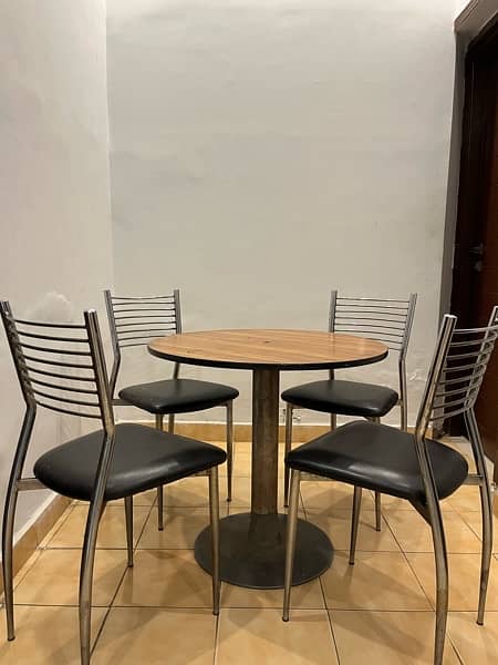 ROD IRON DINING TABLE WITH 4 CHAIRS 1