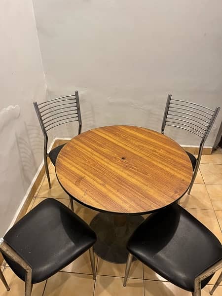 ROD IRON DINING TABLE WITH 4 CHAIRS 3