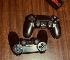 2 x PS4 Original Controllers in Great Condition