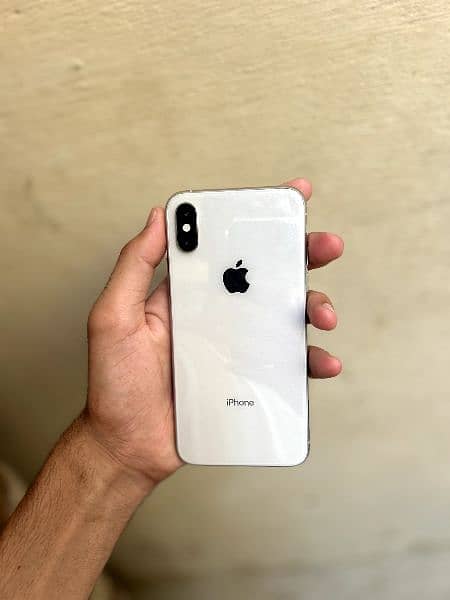 iphone xs 2