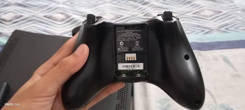 Xbox 360 jasper with two wireless controllers and battery set 2