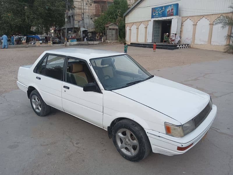 Toyota Corolla 1986 auto 0