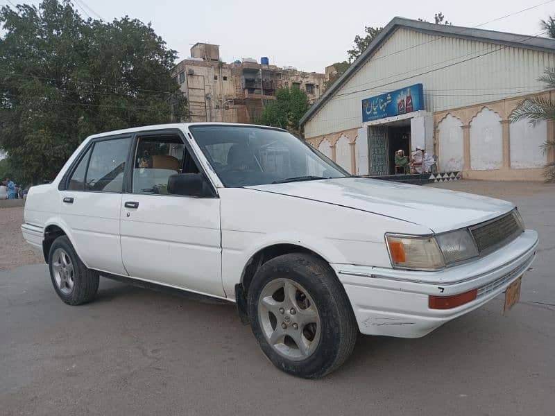 Toyota Corolla 1986 auto 5