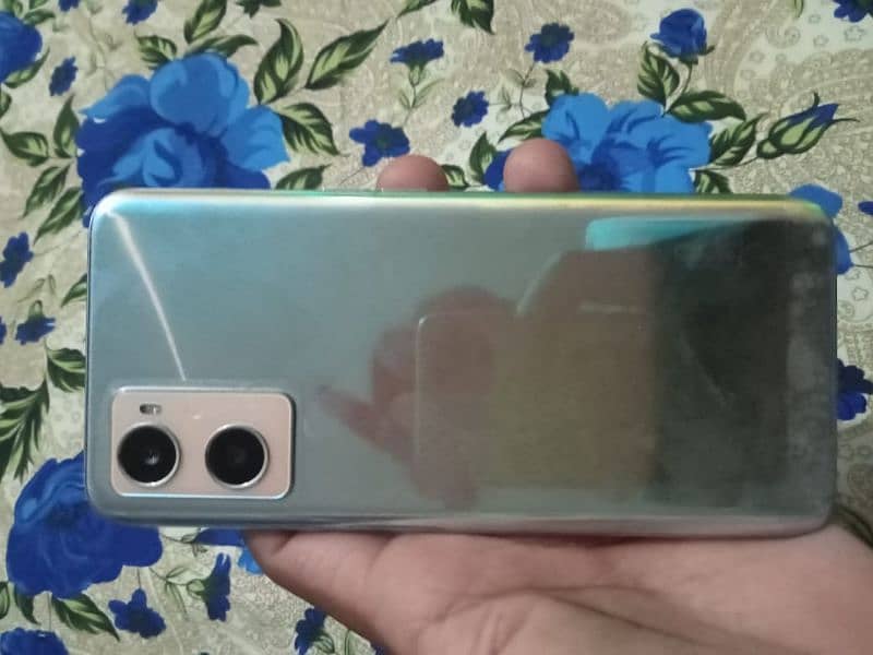 10 by 10 Condition No Any Falat Oppo A96 0