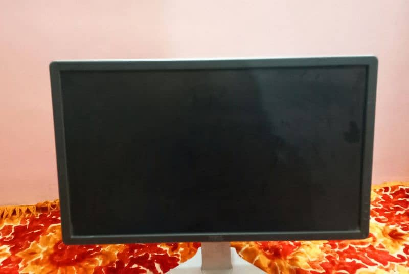 LCD DELL Monitor 21 inch (urgent sell) 0