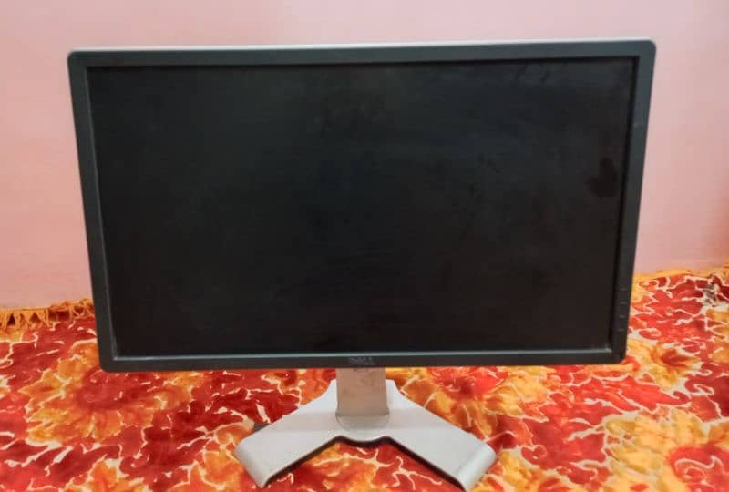 LCD DELL Monitor 21 inch (urgent sell) 1
