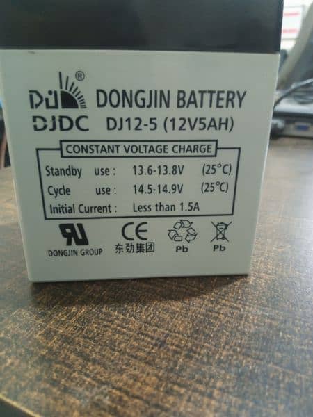 DRY BATTERIES AVAILABLE IN STOCK 12v40Ah/100Ah/150Ah/200Ah 4