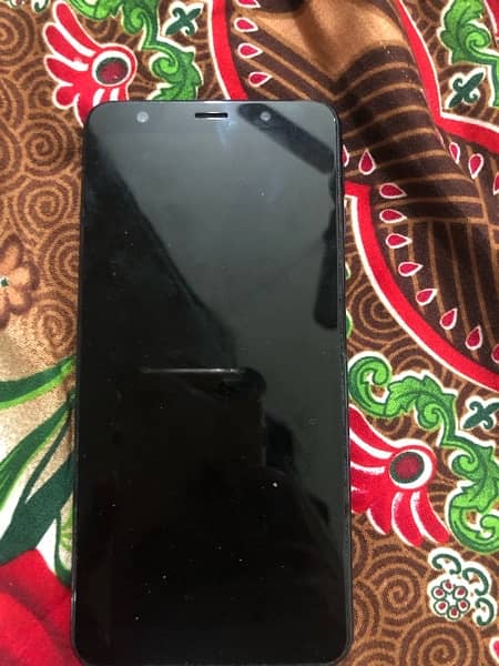 Samsung  a7 good  condition 1