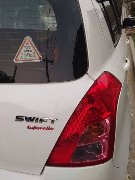 Suzuki Swift 2017 prime condition 8