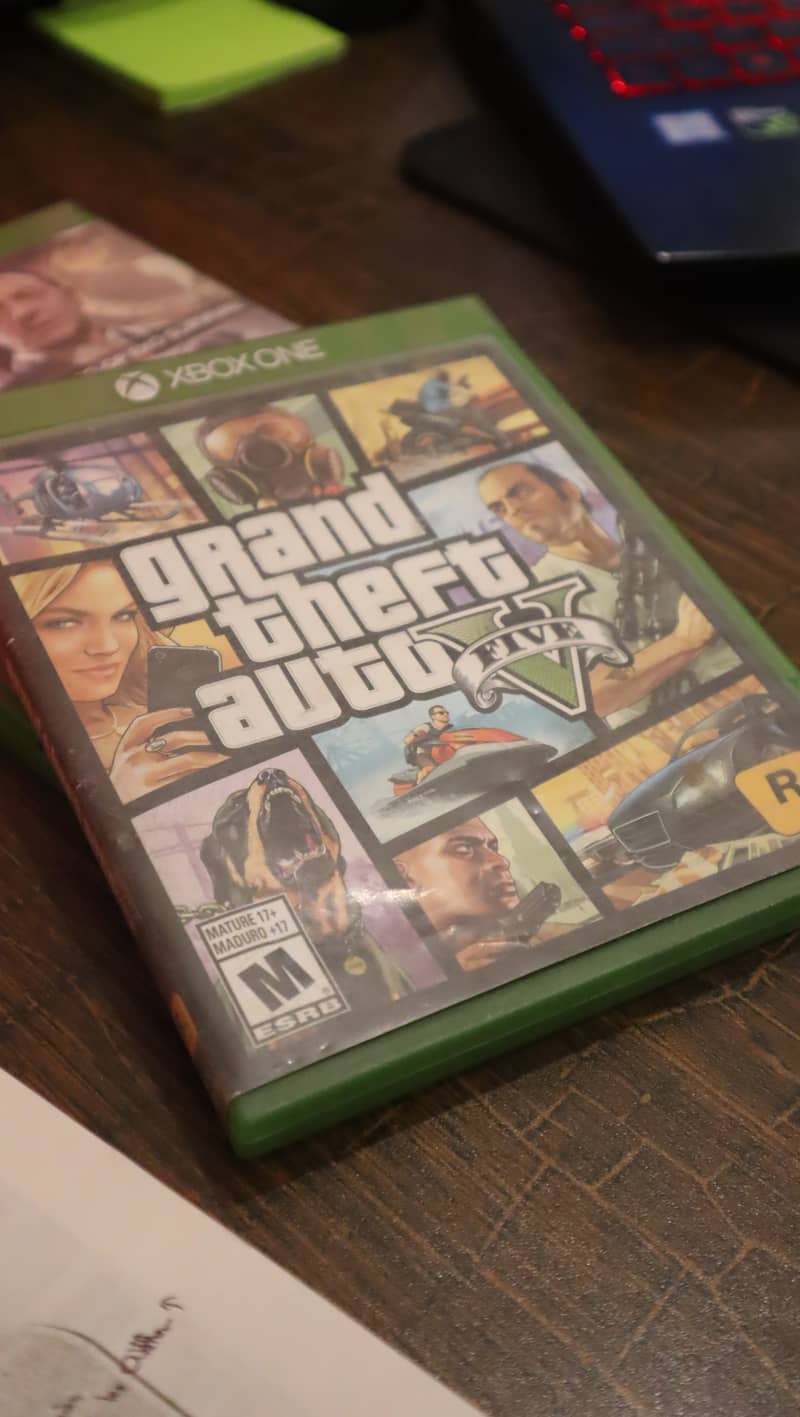 GTAV Game for Xbox One 0