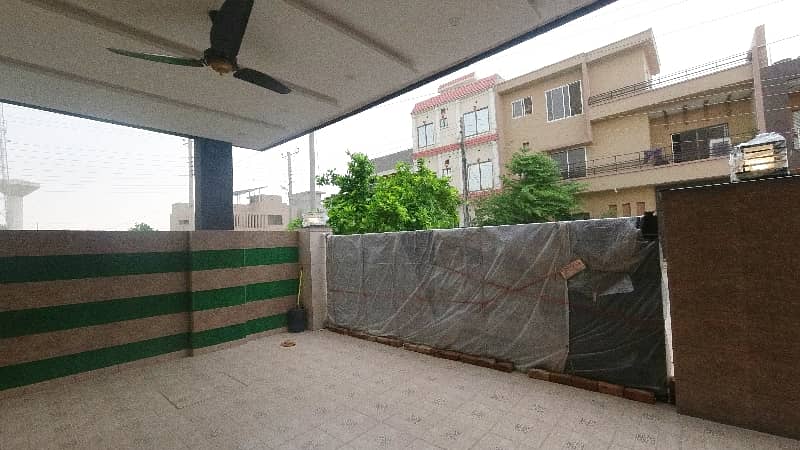 Prime Location House For sale In Formanites Housing Scheme - Block N 5