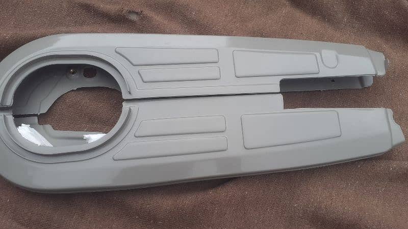 cd 70 chain cover plastic 2