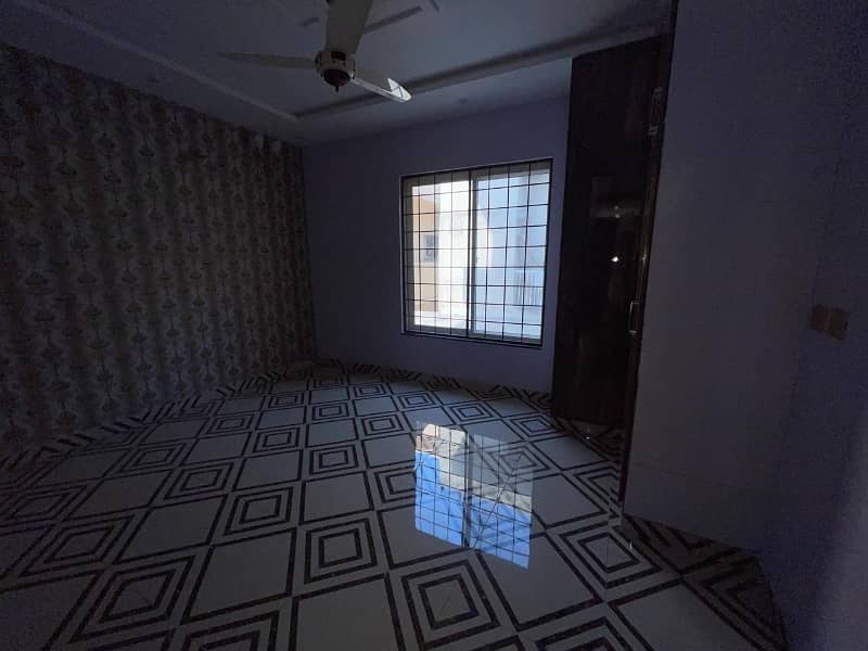 10 Marla Brand New House Near Karim Market Is Available For Sale 1