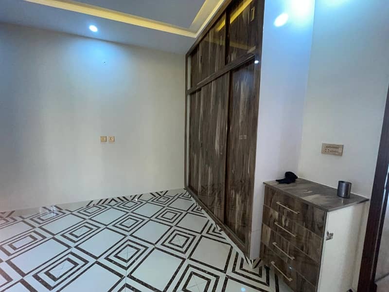 10 Marla Brand New House Near Karim Market Is Available For Sale 16