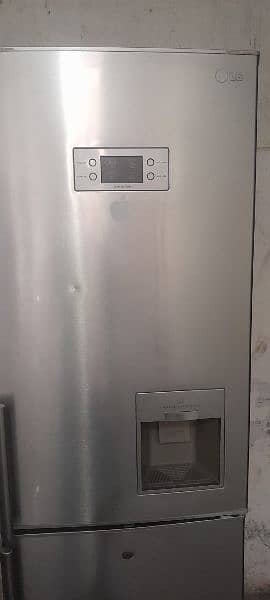 LG Household Refrigerator-Freezer 1