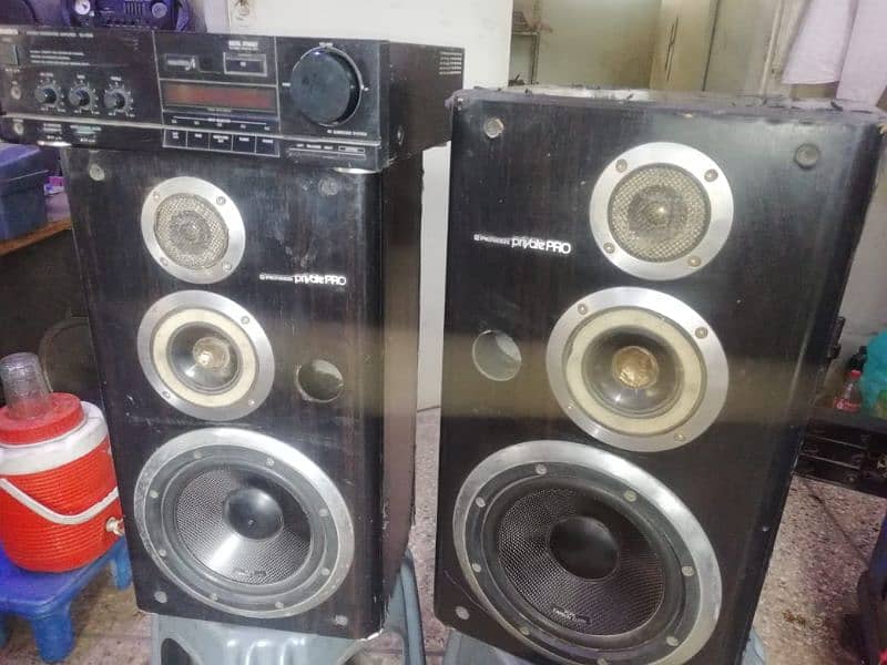 pioneer speaker and technic amplifier available 1