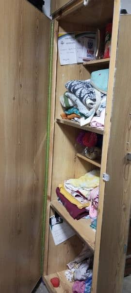 3 door wardrobe for urgent sale 5