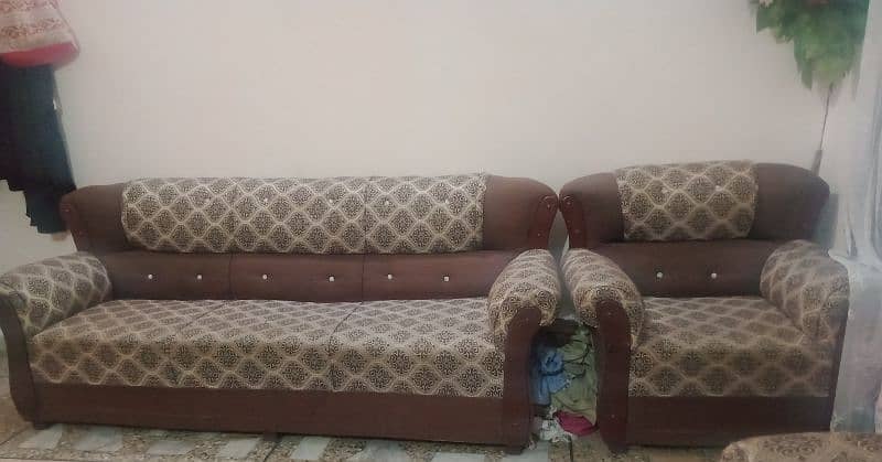 five seetar sofa one month use 2