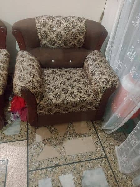 five seetar sofa one month use 4