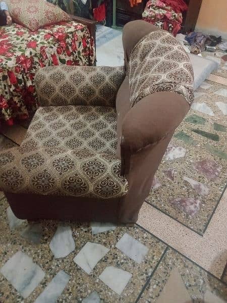 five seetar sofa one month use 7