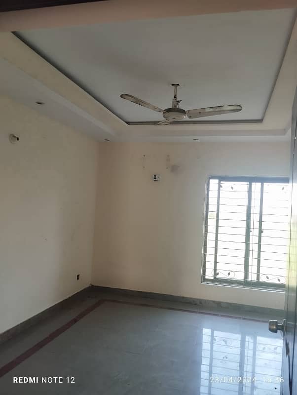 Upper Portion Available For Rent 5