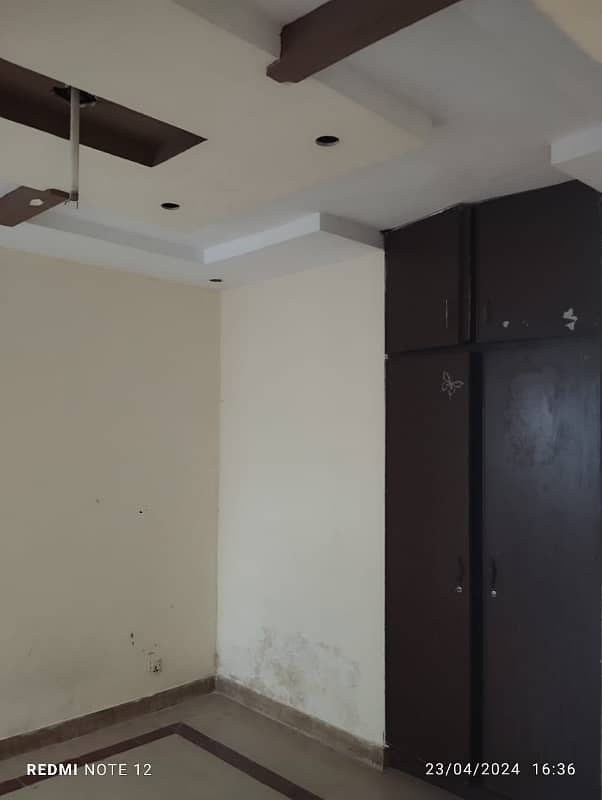 Upper Portion Available For Rent 8