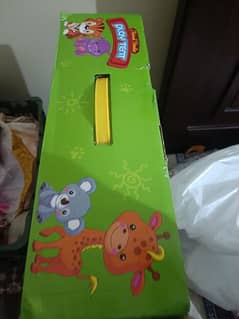 Play land. Product size:80 80× 90