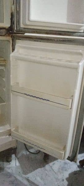 Refrigerator 3