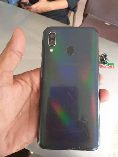 Samsung Galaxy A40 PTA Approved. . 0