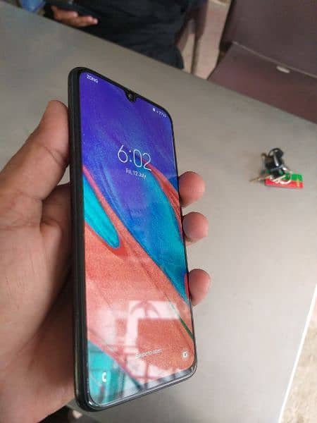 Samsung Galaxy A40 PTA Approved. . 6