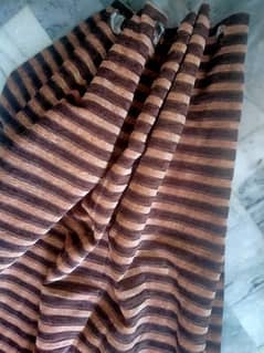 6 curtain in good condition 0