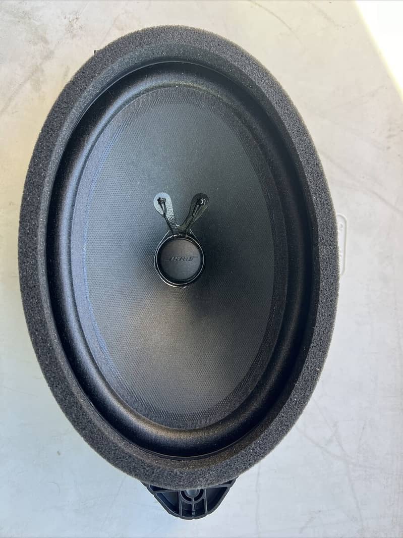 Bose 6x9 Car Speaker With Clear Sound 1