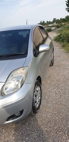 Toyota Vitz 2013