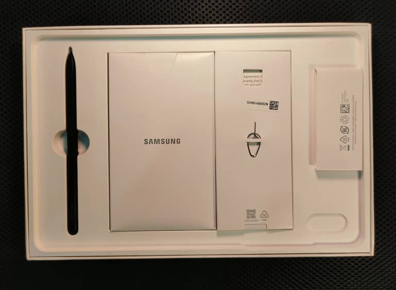 Samsung Galaxy Tab S8 - SM-X700 - 8GB/128GB - 100% Original 3