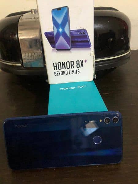 Honor 8x Mobile 4gb ram 128gb memory condition 10×8 for sale 4