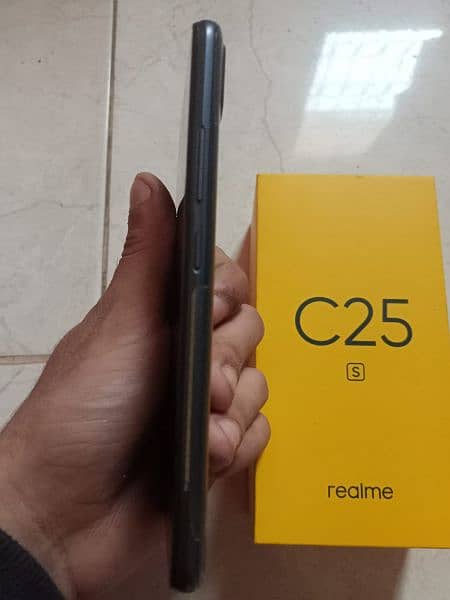 Realme C25s 2