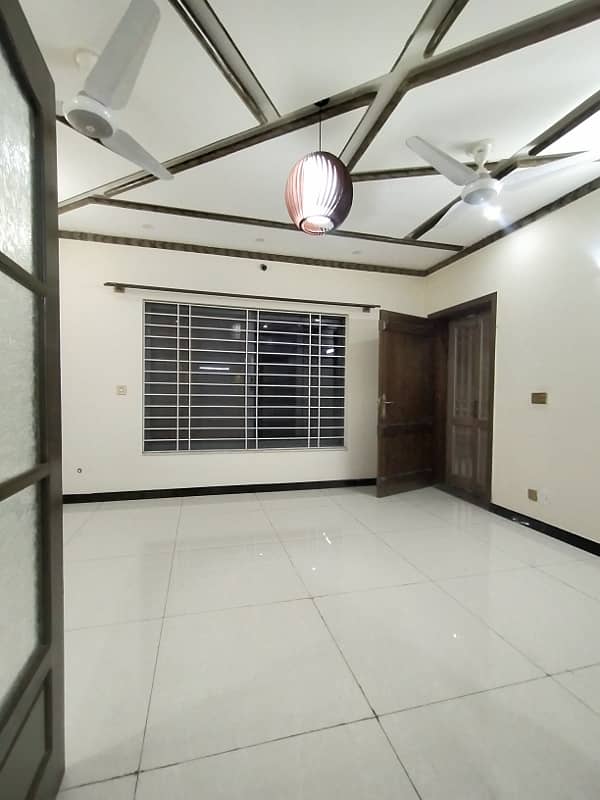 G13- 10 Marla Luxury Ground Portion Available For Rent 1