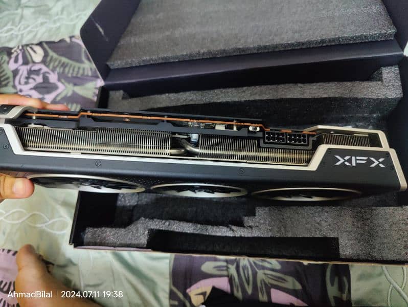 Amd xfx rx6800 16gb graphics card 3