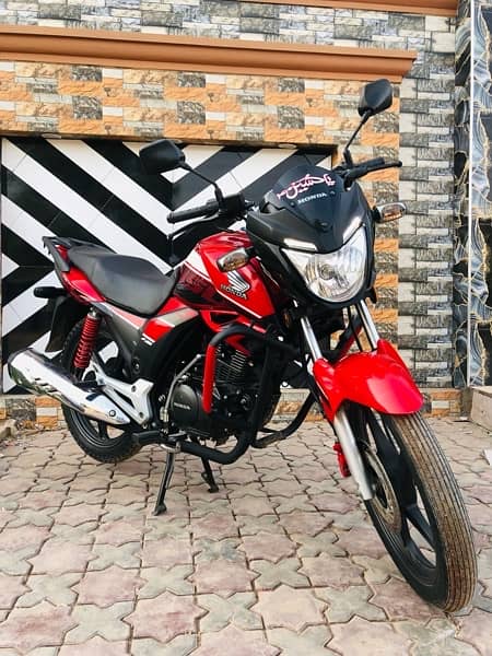 Very Fresh And New Condition Honda CB150F 1