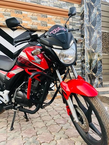 Very Fresh And New Condition Honda CB150F 0