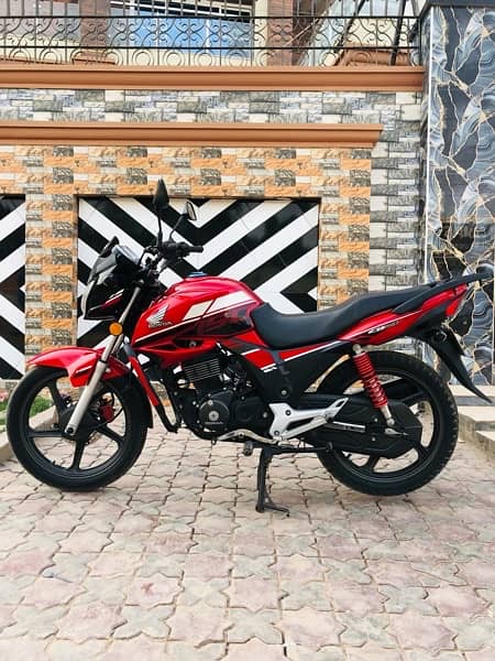 Very Fresh And New Condition Honda CB150F 2