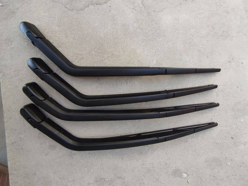 Toyota Vitz Passo Platz Prius Axio Fielder Wiper Available 0