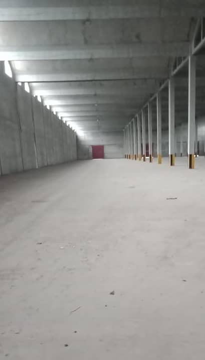 156000 sq. ft. Neat and clean Warehouse available for rent on Multan road Lahore 3